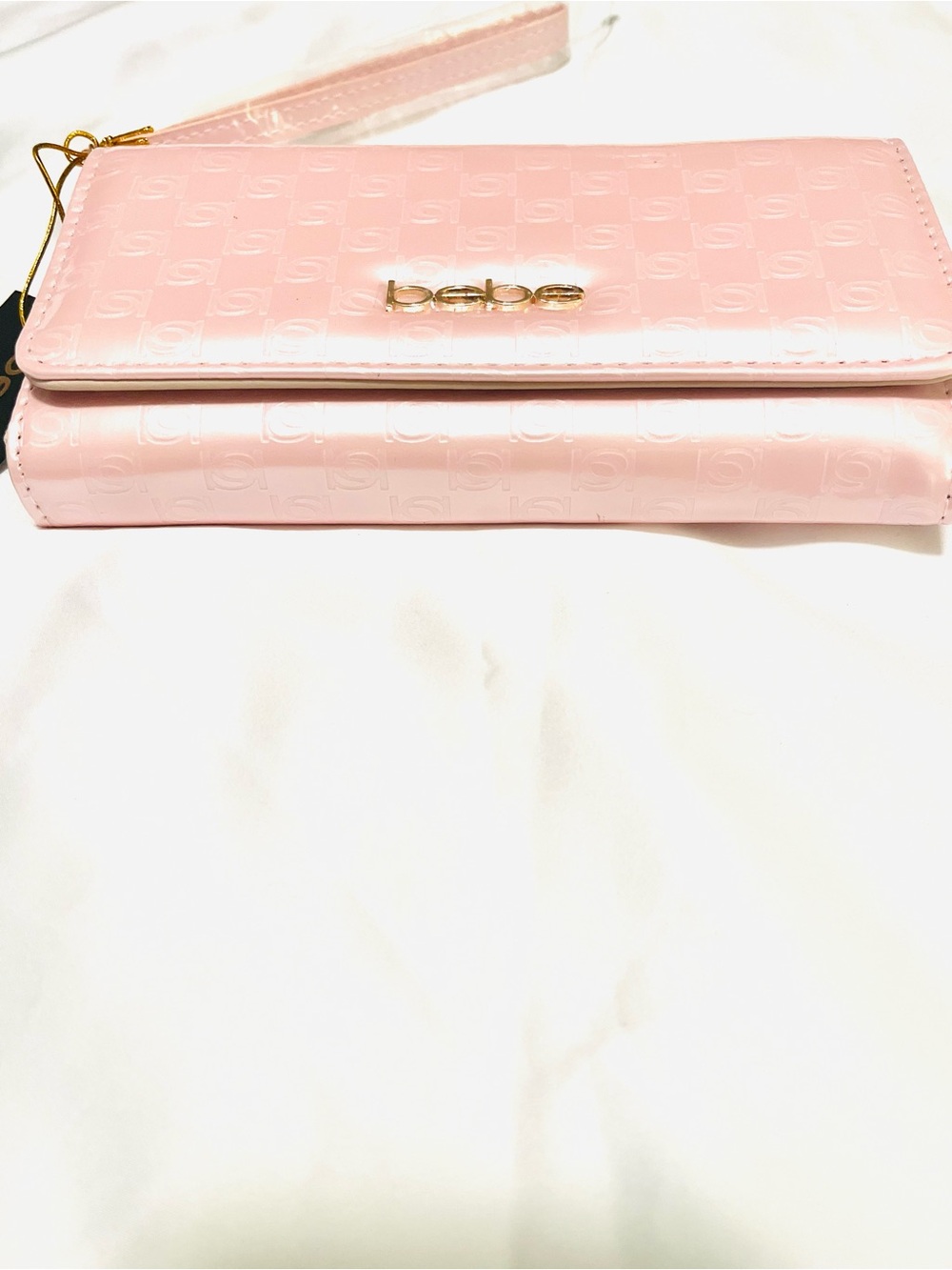 Bebe Blush Pink Patent Embossed Wristlet Wallet - NWT - Picture 4 of 12